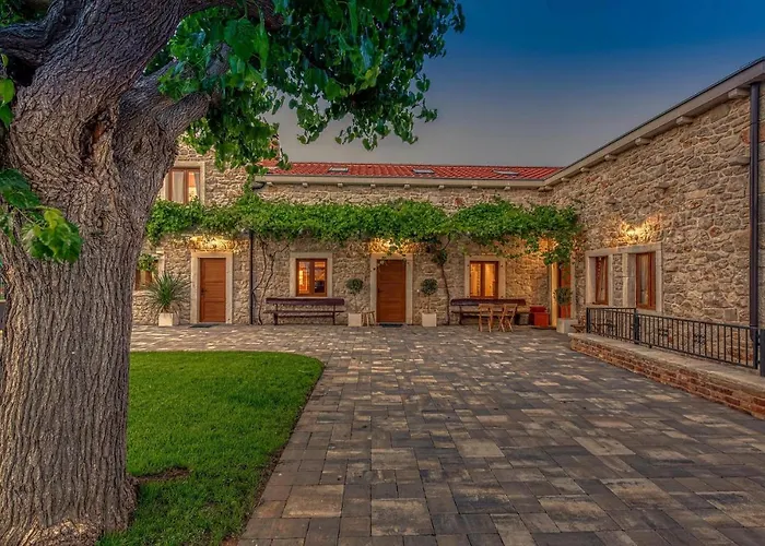 Ambar Дом отдыха *